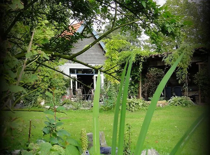 Gasthof Vakantiewoning De Lotus 3*